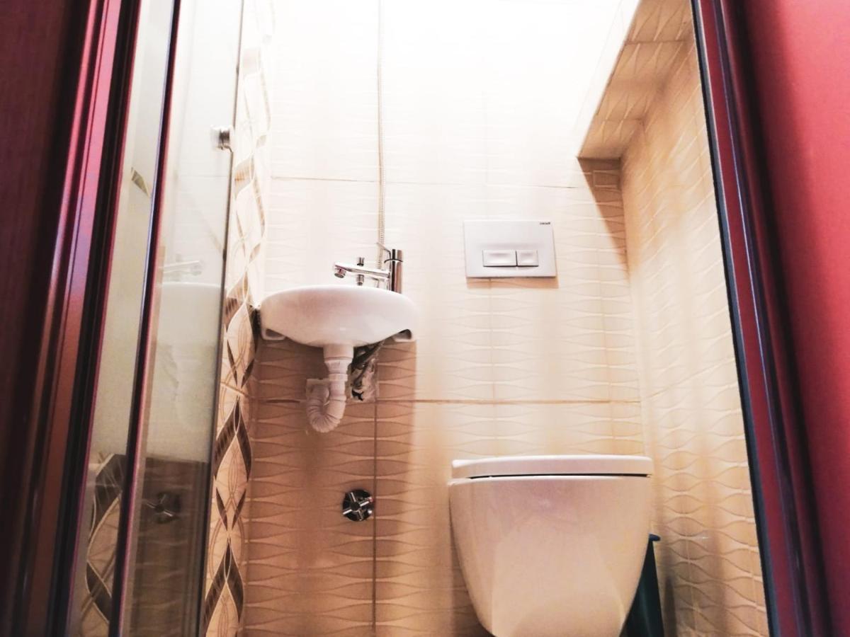 Quantum Hotel ทรับซอน ภายนอก รูปภาพ
