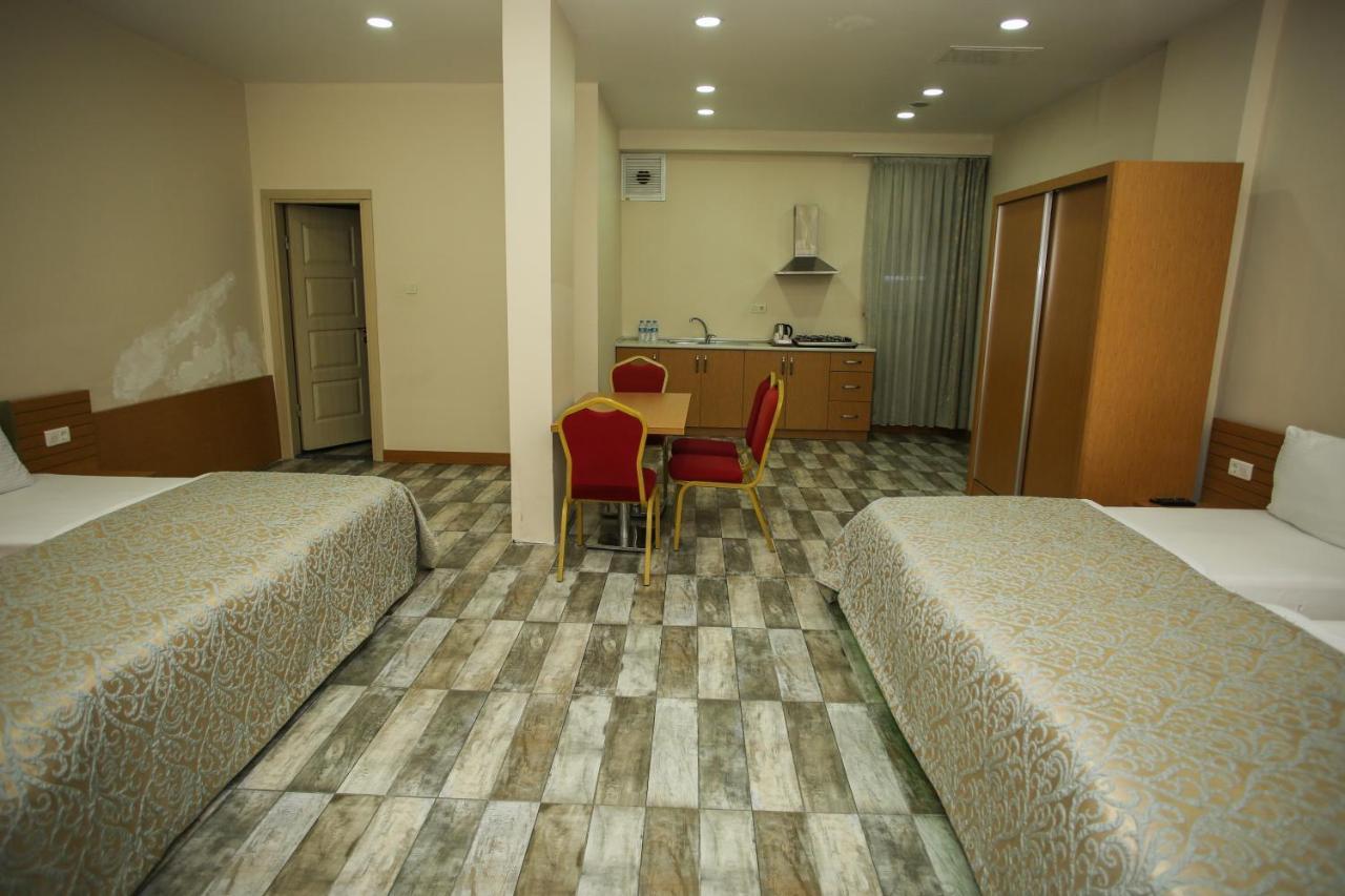 Quantum Hotel ทรับซอน ภายนอก รูปภาพ