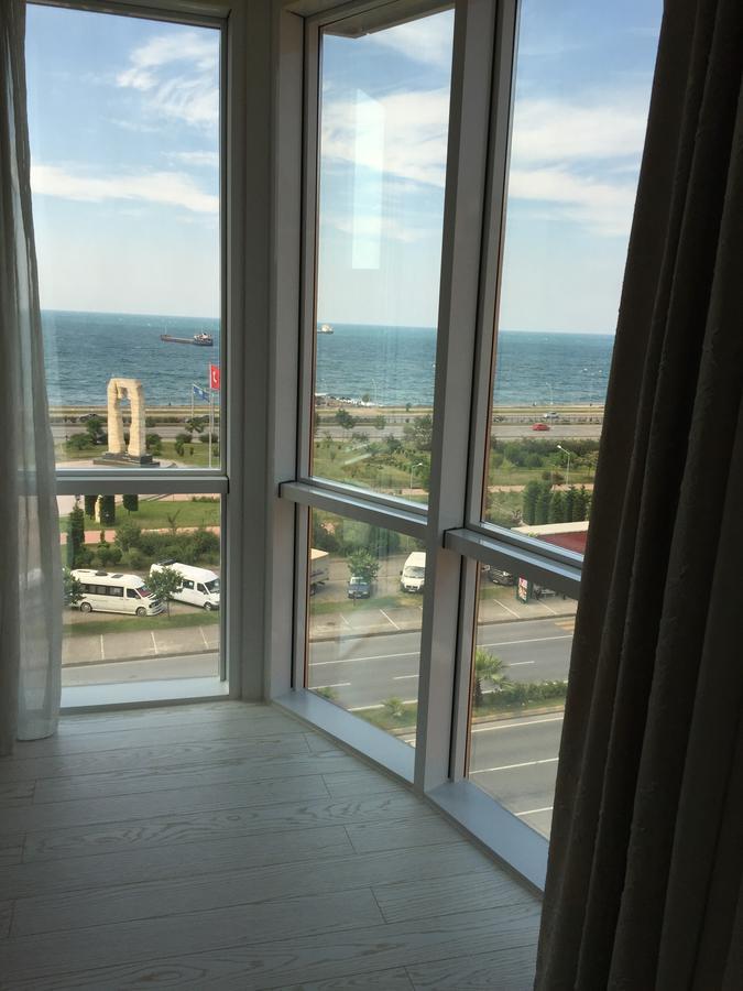 Quantum Hotel ทรับซอน ภายนอก รูปภาพ