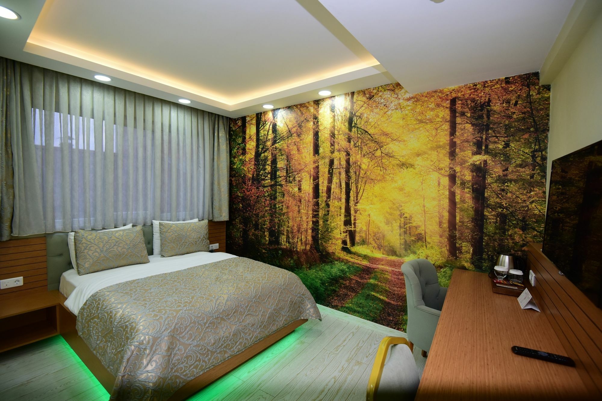 Quantum Hotel ทรับซอน ภายนอก รูปภาพ